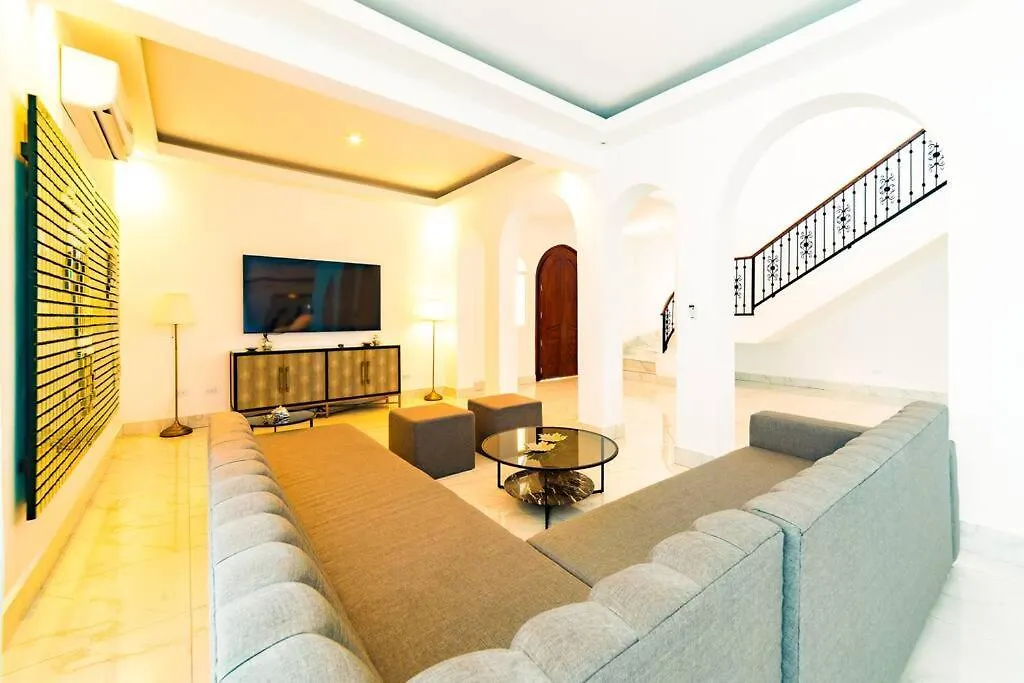 10Br Beach Villa Andiamo With Chef, Jacuzzi & Maid Punta Cana